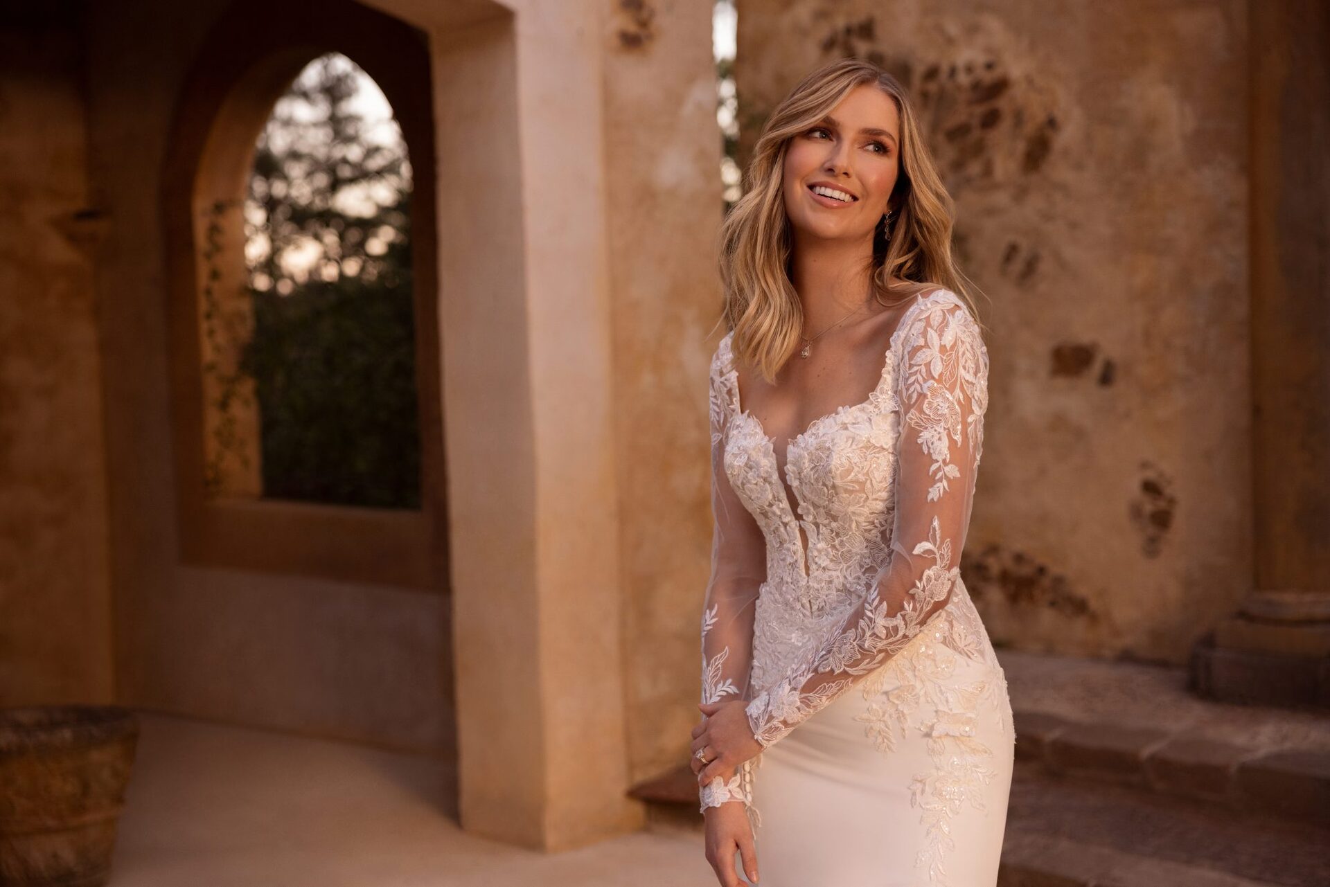 Style Y3150SL from Sophia Tolli