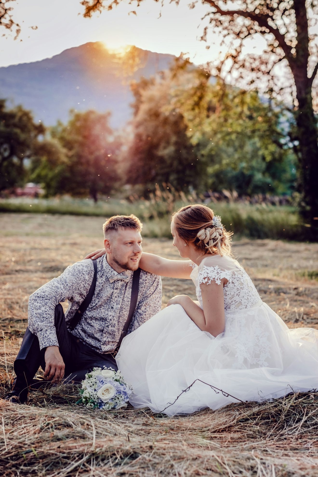 15 Wedding Traditions - Non traditional Attire